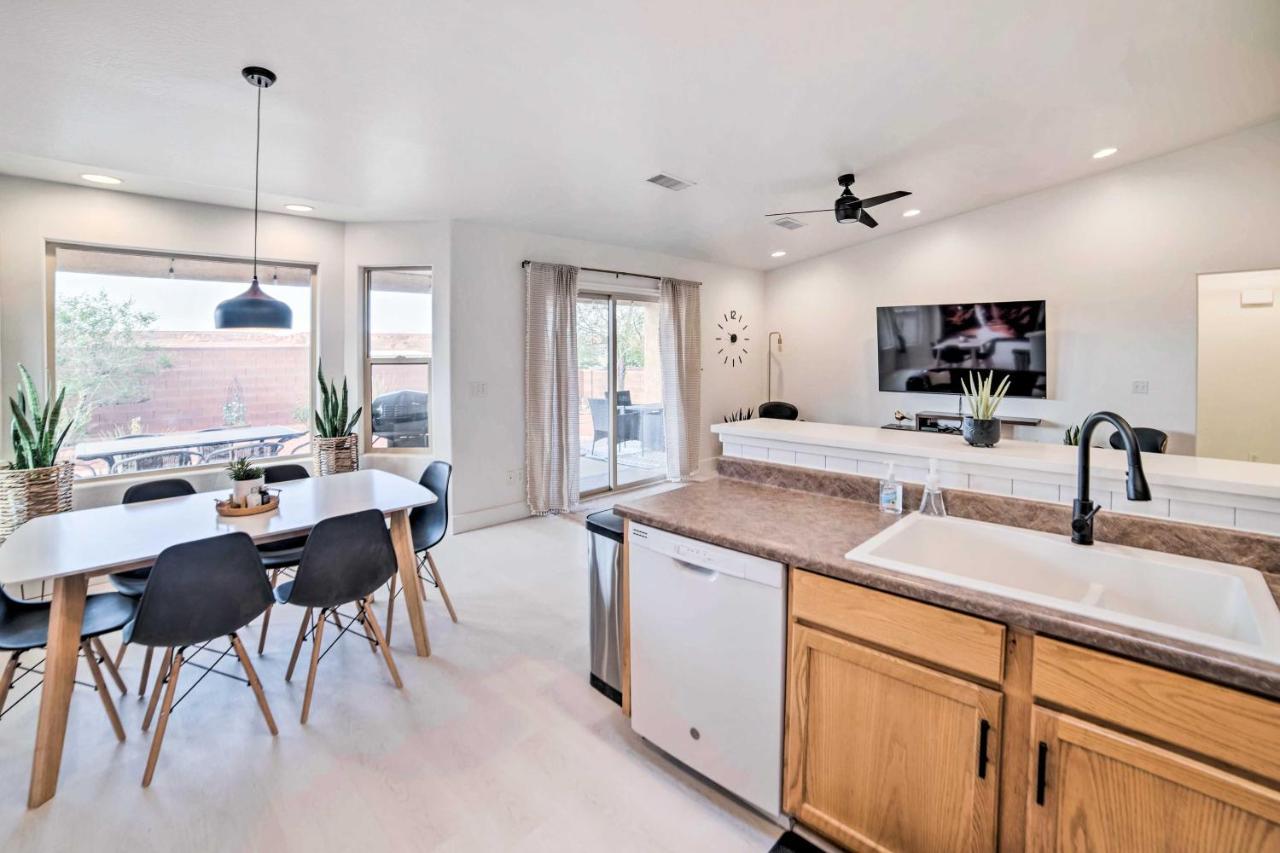 Sunny Page Home The Gateway To Az Adventure! 외부 사진